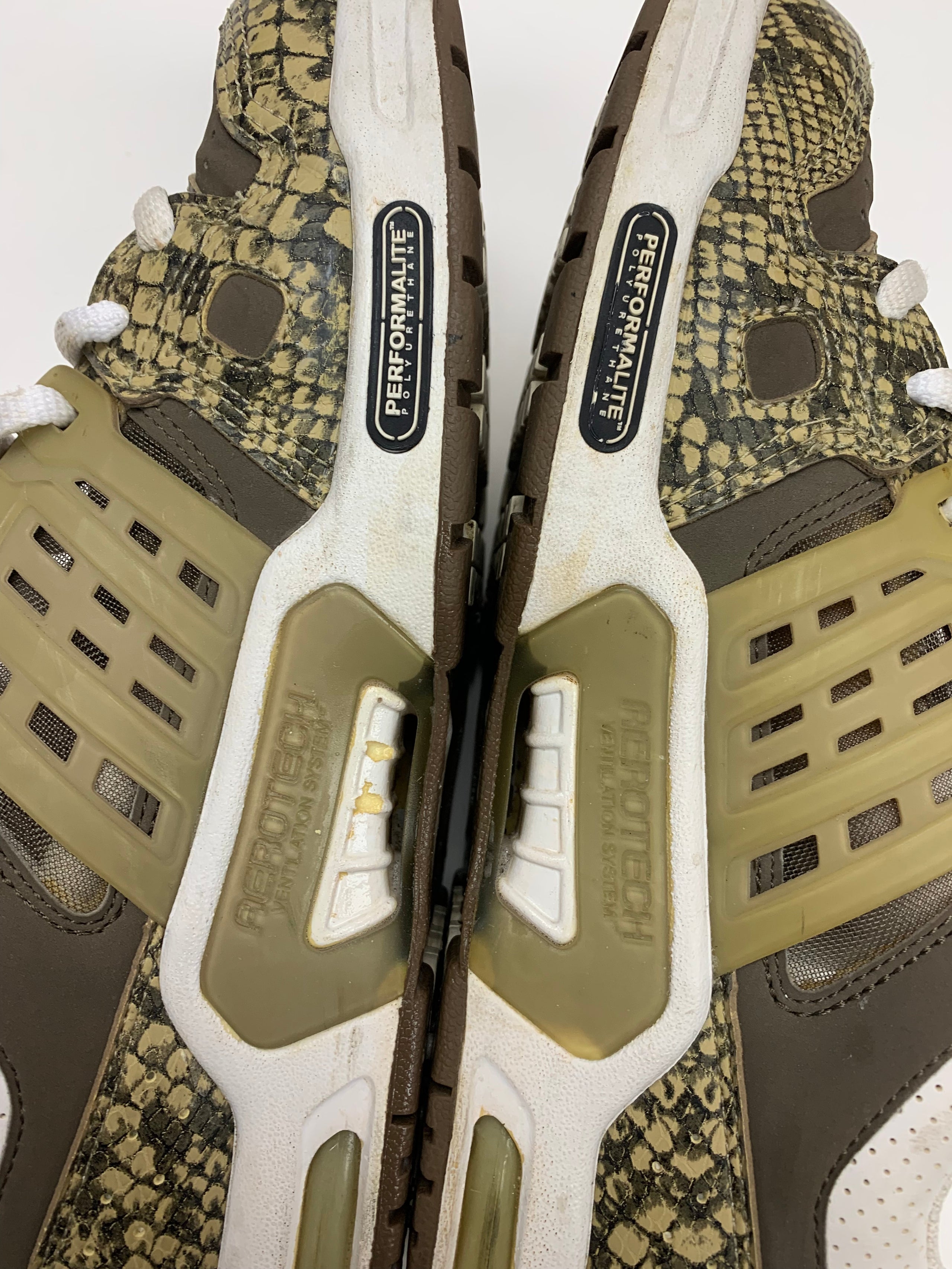 Vintage 00s DC Shoes Skateboarding AT-2 Aerotech Snakeskin/Brown/White Skate  Shoe Size 9 | Edgewood Collective
